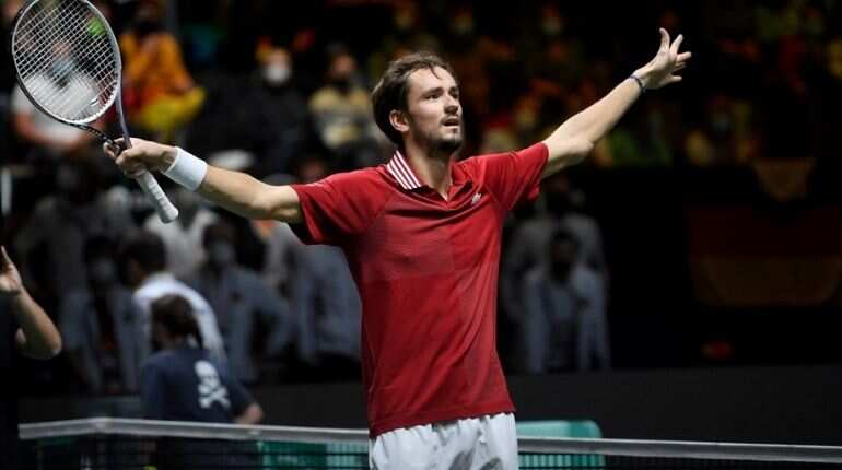 Davis Cup: Russian team beat Germany to set up final against Croatia