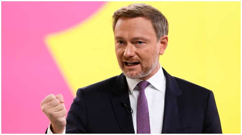 Germany: Free Democrats back coalition agreement Germany: Free Democrats back coalition agreement