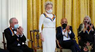 Tradition again: Joe Biden celebrates Bette Midler, Joni Mitchell at Kennedy Center Honors