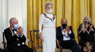 Tradition again: Joe Biden celebrates Bette Midler, Joni Mitchell at Kennedy Center Honors