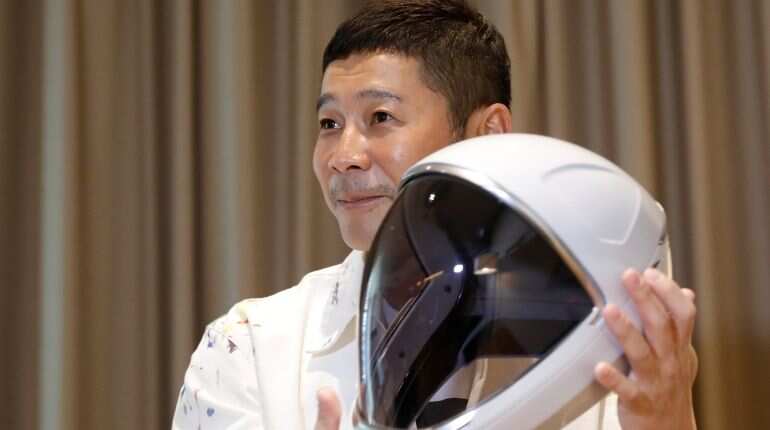 Competing with SpaceX, Russia to send Yusaku Maezawa to space Competing with SpaceX, Russia to send Yusaku Maezawa to space