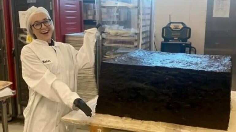 1,344 eggs, 36kg flour and a lot of weed: US company makes world's largest 'pot brownie'