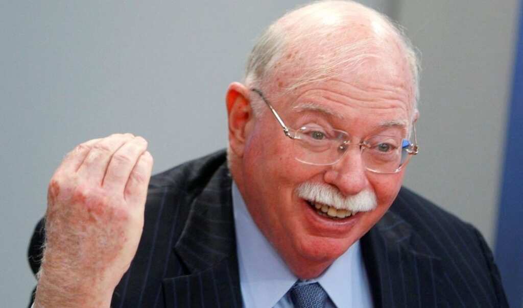 Billionaire Michael Steinhardt, prominent collector of ancient artefacts, surrenders $70m of stolen art