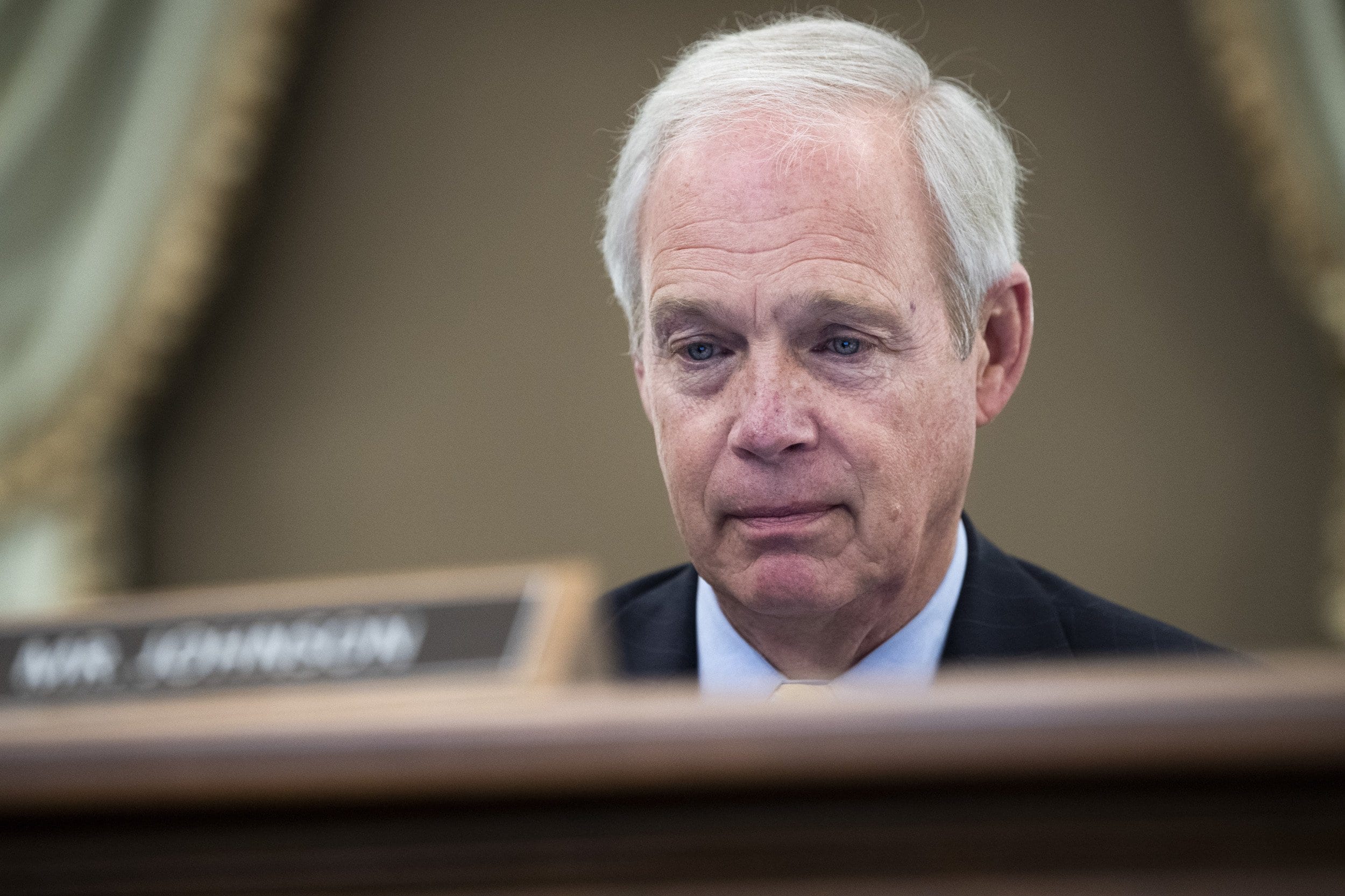 US Senator and Trump's close ally says mouthwash can help prevent Covid; Listerine denies claims US Senator and Trump's close ally says mouthwash can help prevent Covid; Listerine denies claims