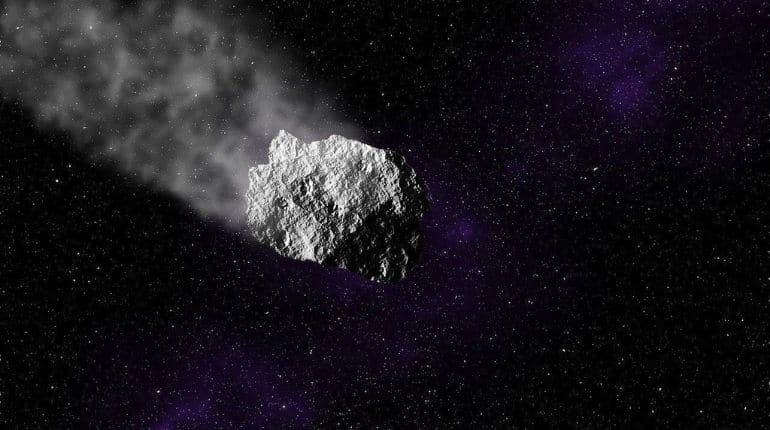 This huge asteroid, set to fly past earth, is worth $5 billion in metals This huge asteroid, set to fly past earth, is worth $5 billion in metals