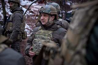 UK warns Russia on 'strategic mistake' over military action in Ukraine