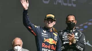 Formula One set to make COVID-19 vaccination mandatory for 2022 season