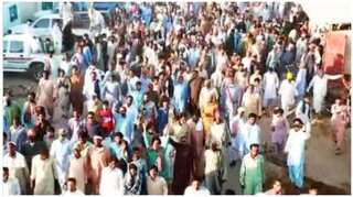 Pakistani media remains hostage to repressive tactics, says rights commission