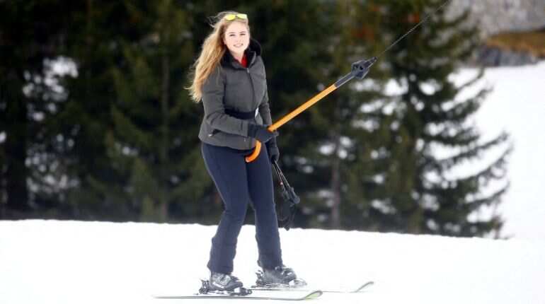 Amid COVID-19 surge, Dutch Princess Amalia had a birthday party, royal family expresses regret