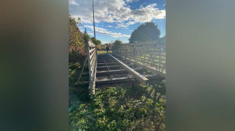 Grand heist? Police flabbergasted to find stolen 58-foot bridge in US