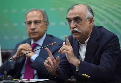Pakistan has gone bankrupt, govt deceiving people, says former tax chief Shabbar Zaidi Pakistan has gone bankrupt, govt deceiving people, says former tax chief Shabbar Zaidi