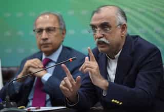 Pakistan has gone bankrupt, govt deceiving people, says former tax chief Shabbar Zaidi