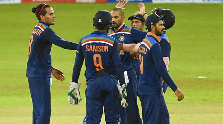 'Seemed like he was playing against kids': Aakash Chopra wants youngster in squad for South Africa ODIs 'Seemed like he was playing against kids': Aakash Chopra wants youngster in squad for South Africa ODIs