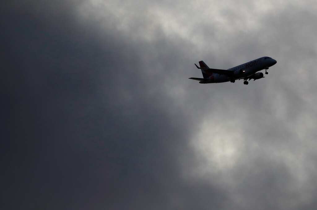 Aviation and telecom industries make progress to address air safety concerns