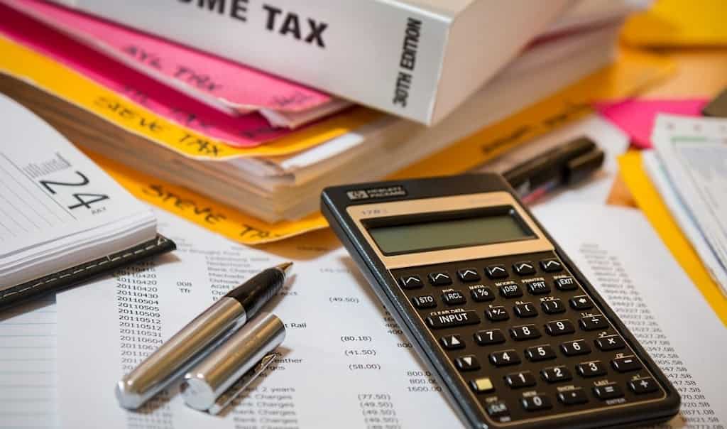 Report reveals that more than 100 MPs in Pakistan not paying income tax