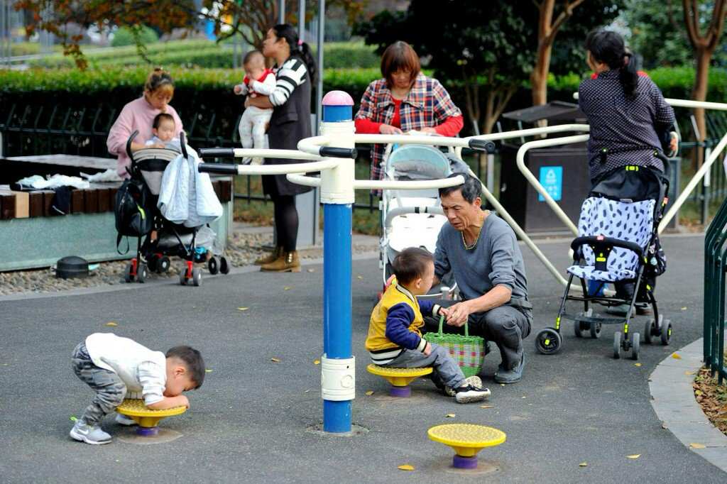 This Chinese province is now offering baby loans to tackle declining population