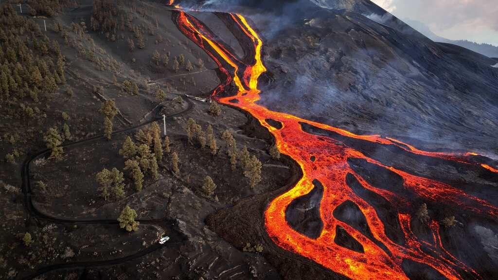 La Palma | Spain's Cumbre Vieja volcano has gone silent