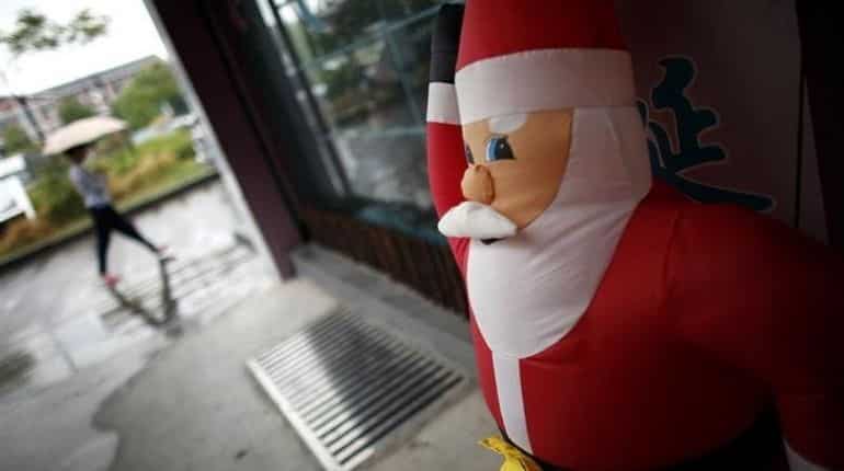 'Damaging traditional Chinese culture': China cancels Christmas to avoid 'western' influence