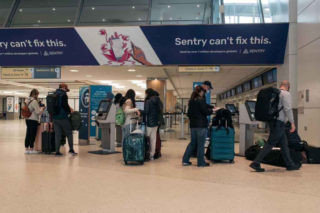 Nearly 6,000 flights cancelled globally, as Omicron hits Christmas weekend travel