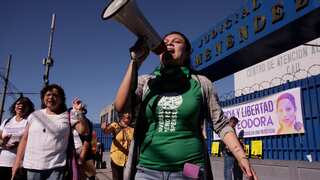 Three women convicted of abortion finally freed in El Salvador