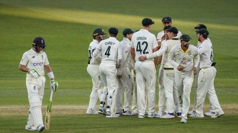 Ashes 2021-22: Hapless England bundled out for 185 as Australia continue domination in 3rd Test