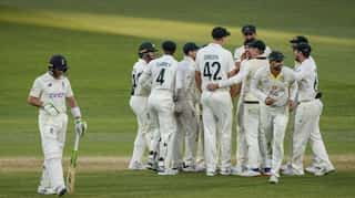 Ashes 2021-22: Hapless England bundled out for 185 as Australia continue domination in 3rd Test