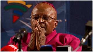 World leaders pay tribute to Desmond Tutu, anti-apartheid champion of South Africa