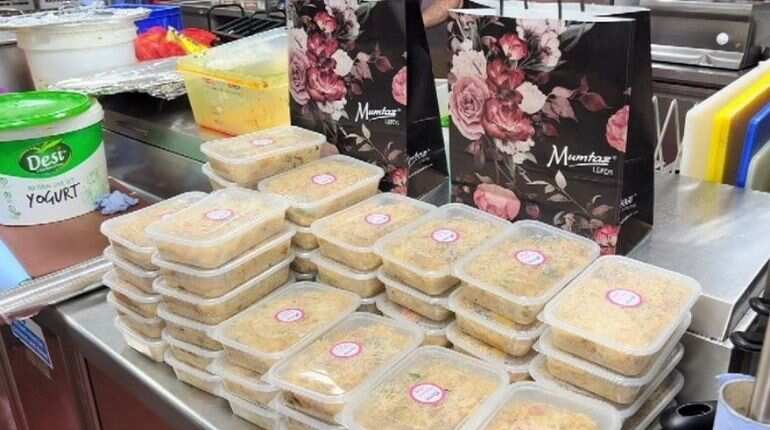 Indian restaurant in Leeds provides free meals to favour needy and children