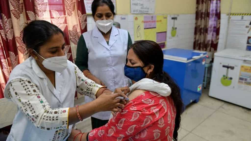 Indian government issues new guidelines for COVID-19 vaccination of children between 15-18 years