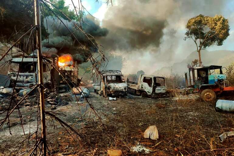 30 burnt bodies found in Kayah state in Myanmar massacre