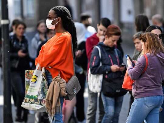 Germany imposes fresh COVID-19 restrictions amid a surge in cases due to Omicron