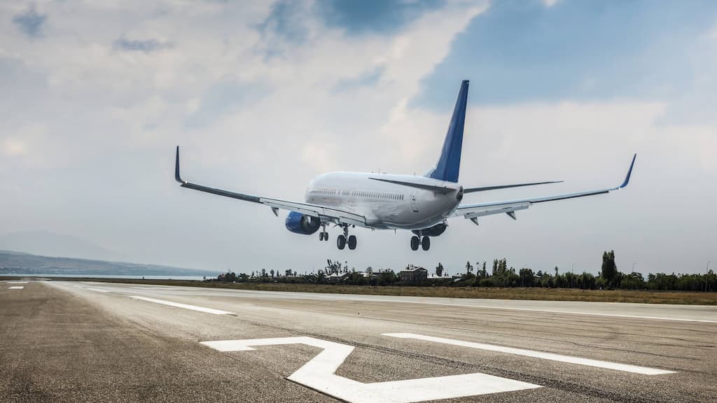 Aviation sector in the year 2021: wait continues for the international holidays