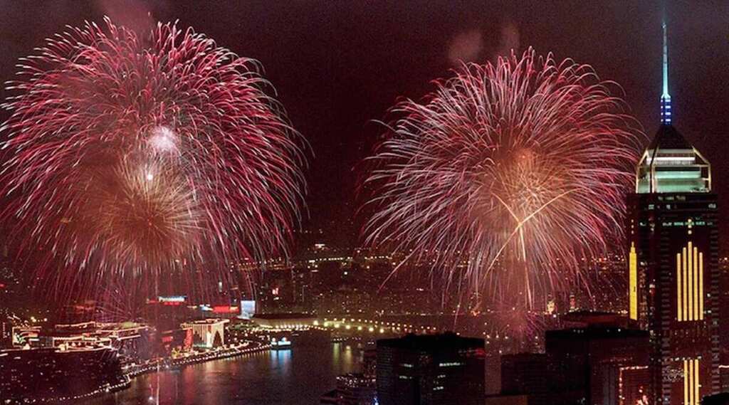Omicron spread around the world dashes hope for grand New Year celebrations