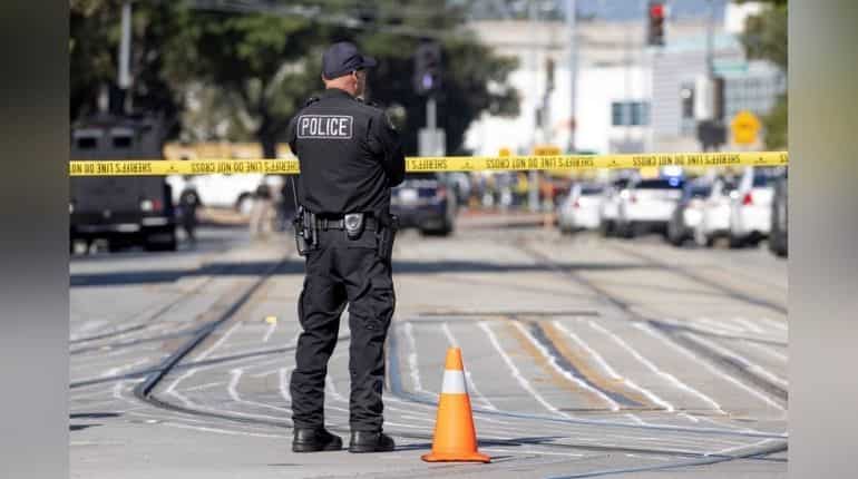 At New Year's party shooting in US, 3 dead, 4 injured