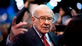 Buffett now owns the same number of Apple and Coca-Cola shares