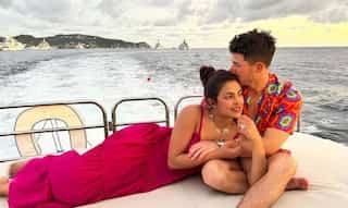 Priyanka Chopra & Nick Jonas New Year celebration was all about togetherness