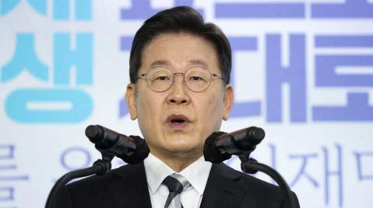 'Bald attempt' to win votes? South Korean prez candidate calls for hair treatment's inclusion in health cover