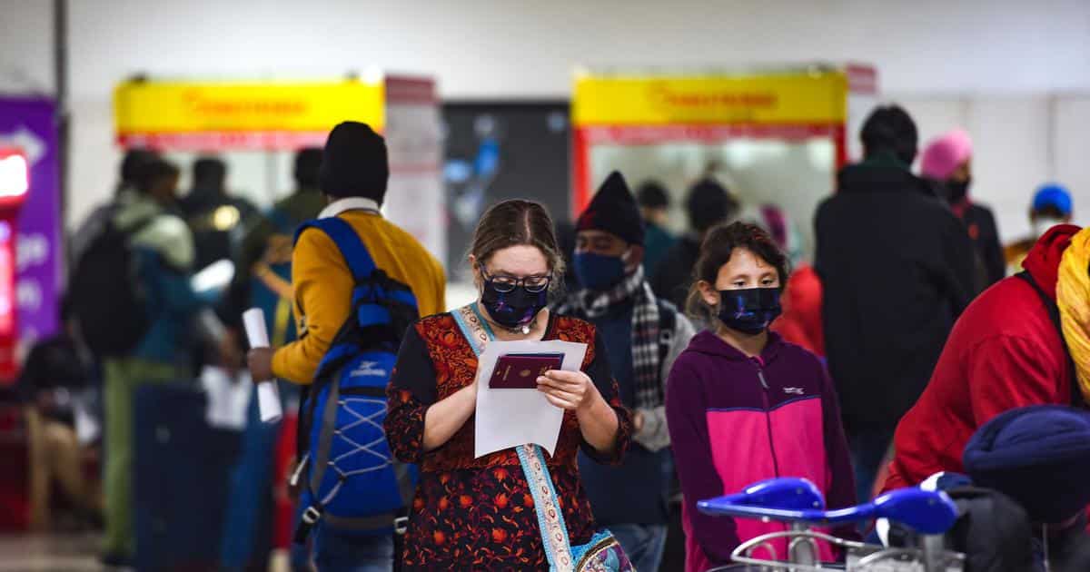India makes 7-day quarantine mandatory for all international passengers