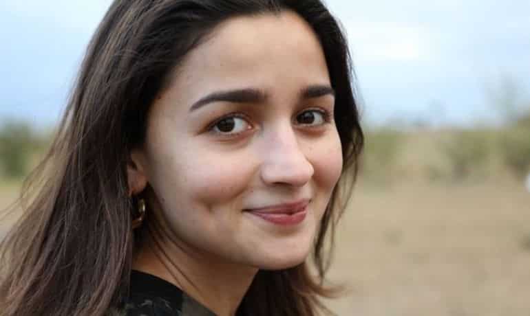 Ranbir Kapoor beautifully captures girlfriend Alia Bhatt's dimpled smile Ranbir Kapoor beautifully captures girlfriend Alia Bhatt's dimpled smile