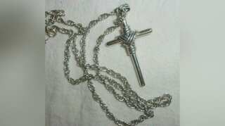 Harassed by hospital over cross necklace for years, Christian nurse wins lawsuit in UK