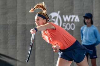 Arantxa Russ scare for Petra Kvitova in Sydney opener