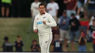 Fairytale ending! Ross Taylor finishes in style with a wicket off last ball of his Test career - WATCH