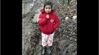 Watch: A little Kashmiri girl turns reporter to highlight bad roads