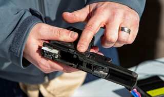 US: Police say a 10-year-old girl fatally shot a woman, arrested