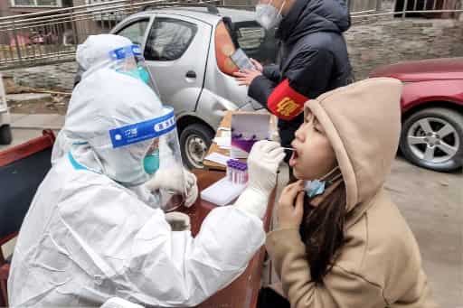 Chinese laboratory official detained over suspected virus spread Chinese laboratory official detained over suspected virus spread