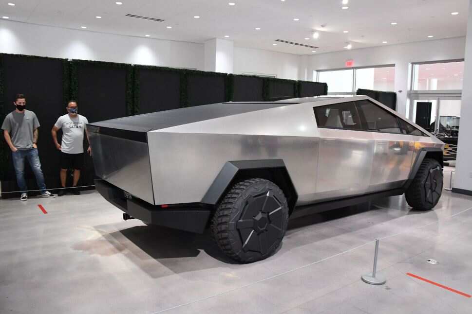 Tesla delays initial production of Cybertruck to early 2023