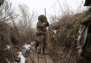 With no breakthrough between US and Russia over Ukraine, Poland warns of risk of war