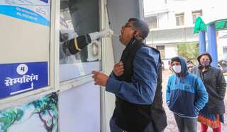 Active COVID-19 cases increase; 402 deaths reported in 24 hours in India