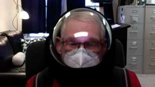 Watch: US professor wears fishbowl helmet, abuses students online