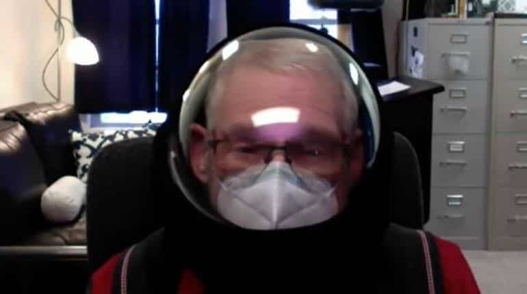 Watch: US professor wears fishbowl helmet, abuses students online